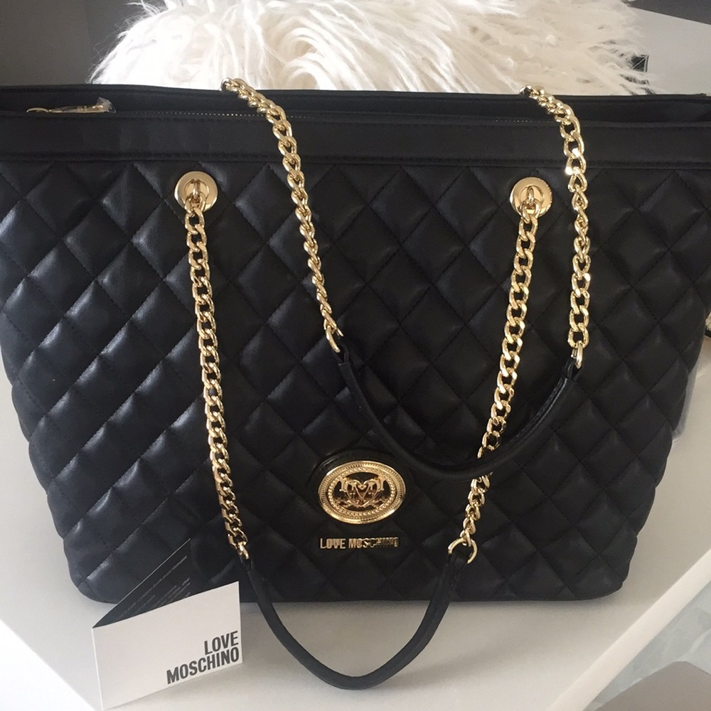 BEAUTIFUL LOVE MOSCHINO BAG 💼